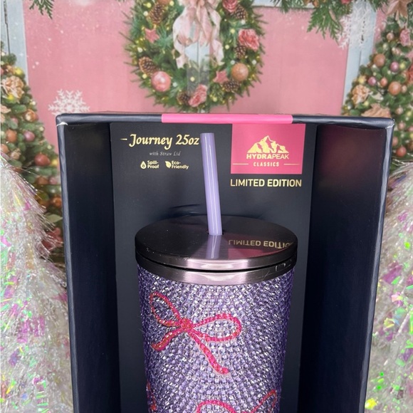 Hydrapeak Limited Edition Purple Bling Tumbler with Pink Bows - Picture 3 of 4
